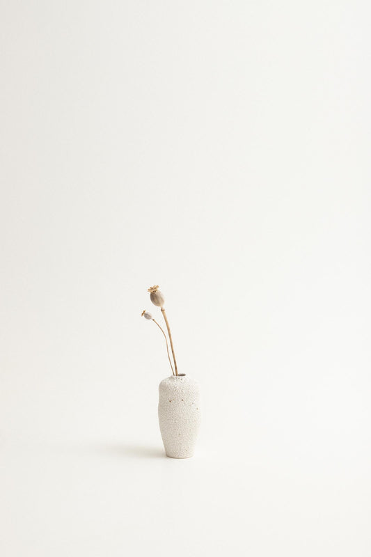 Mini curvy vase - White lava