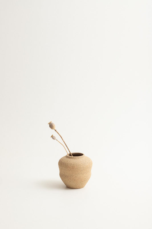 Wide curvy vase - Brown sugar