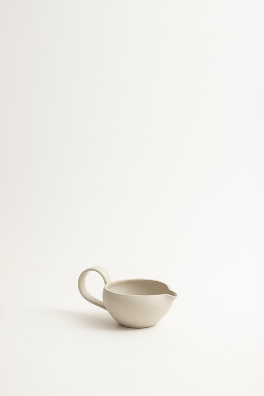 Spouted bowl with handle - Fog
