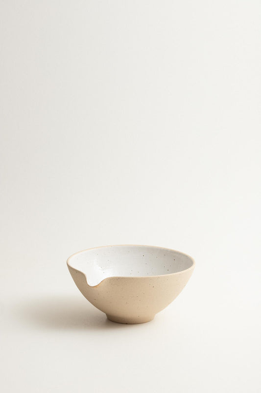 Wide spouted bowl - Sand / white