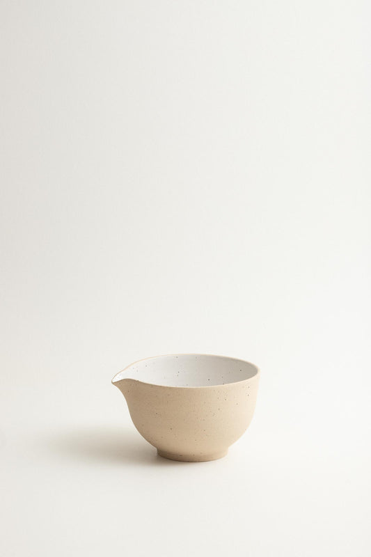 Spouted bowl - Sand / white